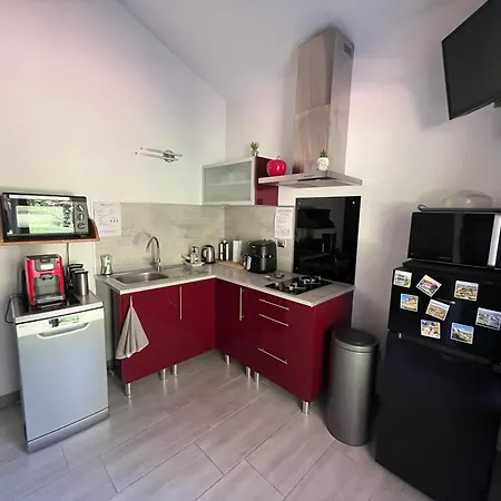 Holiday home Des Combes Blanches Avec Piscine Et Jacuzzi Frayssinet-le-Gelat